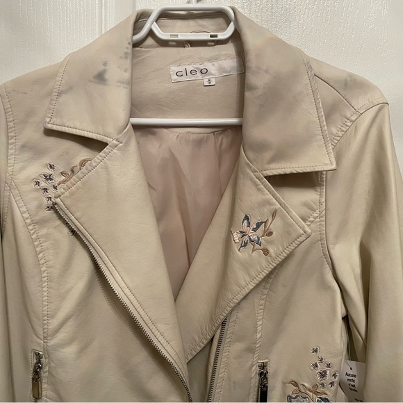 ✨HOST PICK✨Cleo medium floral jacket size medium vintage (with some discolour) - Picture 13 of 15